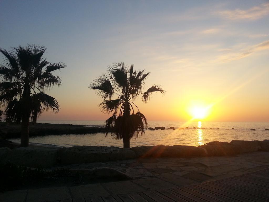 Faros Beach Paphos Luaran gambar