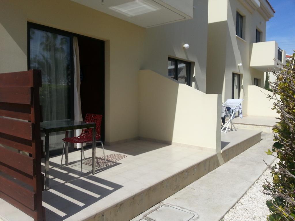 Faros Beach Paphos Luaran gambar