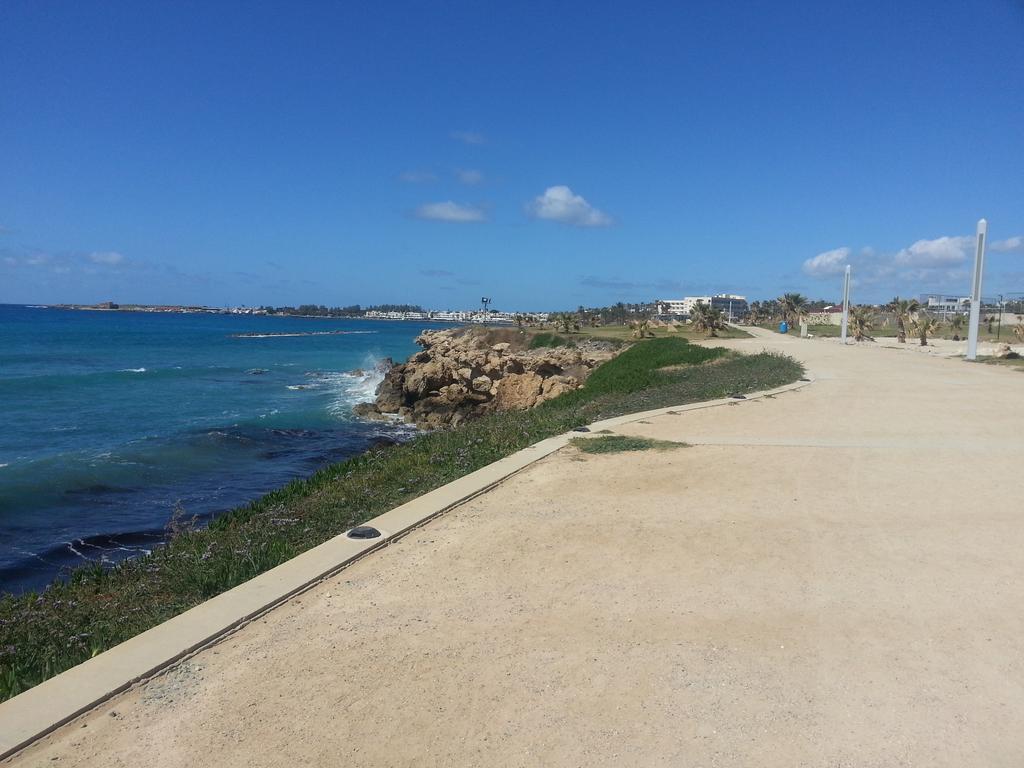 Faros Beach Paphos Luaran gambar